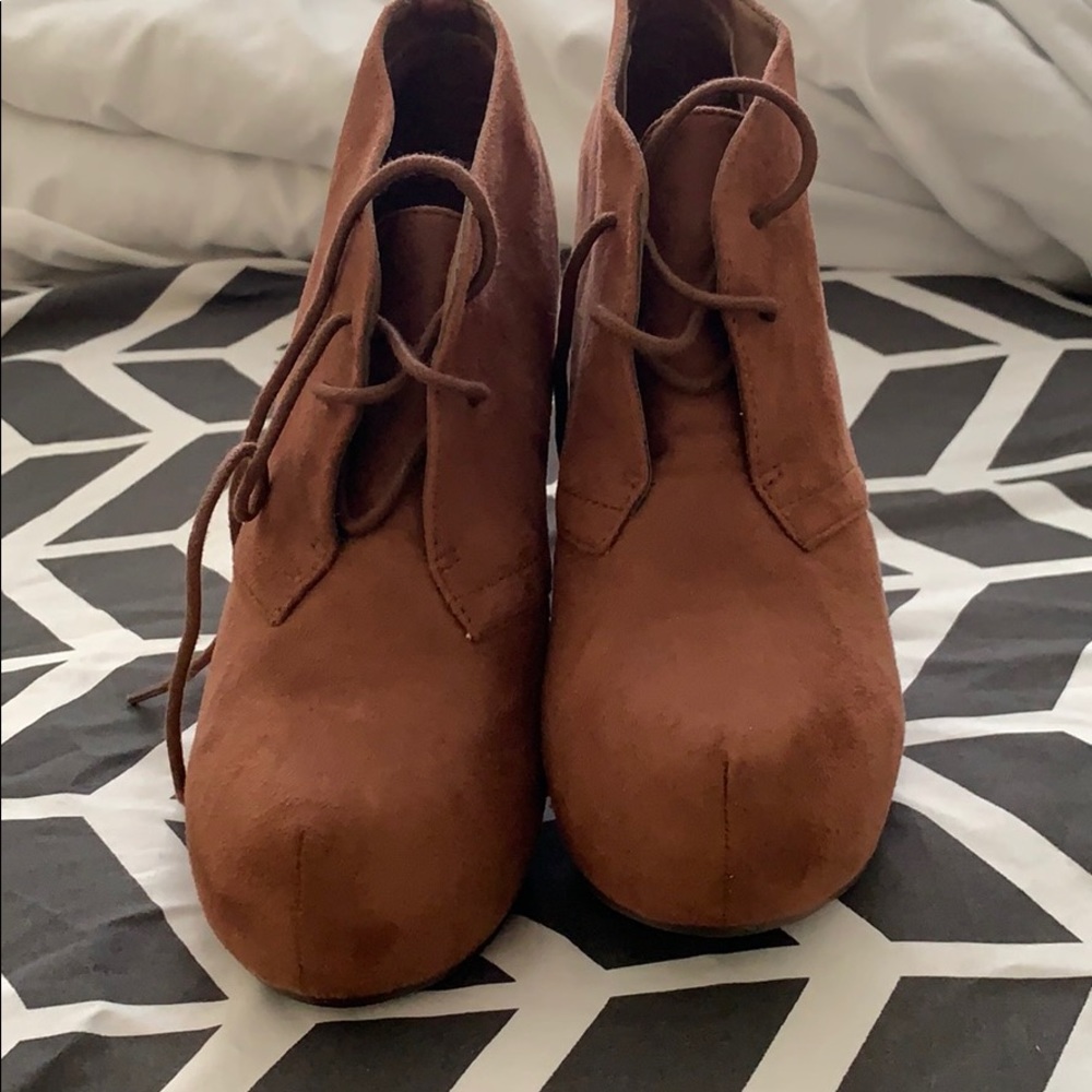 Never worn Size 7 Breckelles wedge booties.